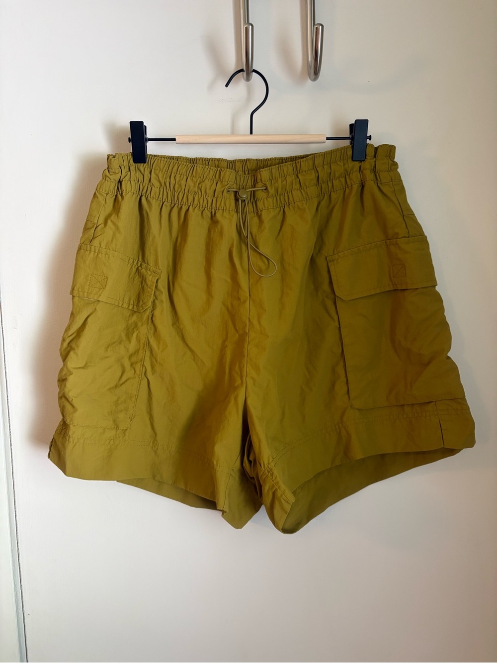 Old Navy Quick Dry Cargo Shorts
